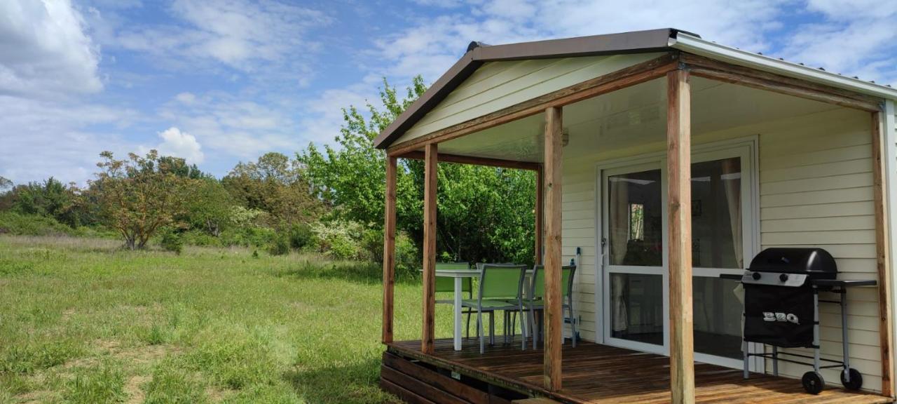 Bungalow Au Pied Du Luberon Saint-Martin-de-la-Brasque Eksteriør bilde